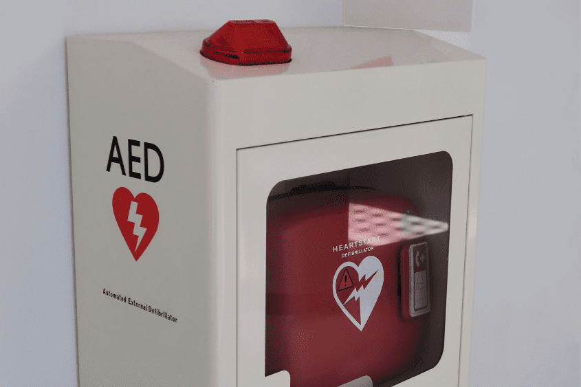 Defibrillator